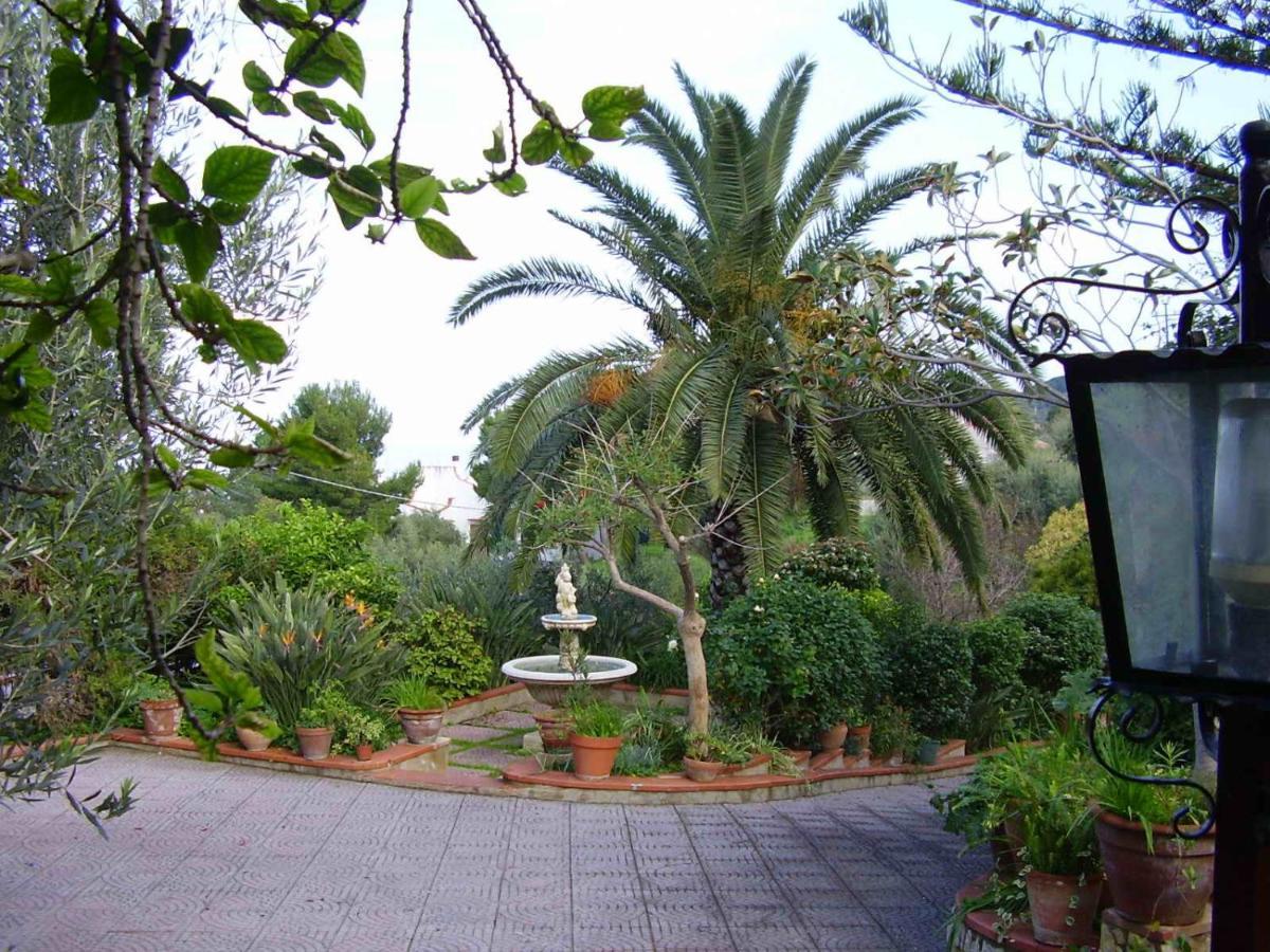 Stanza In Villa Con Giardino Vista Mare Cefalú Exterior foto