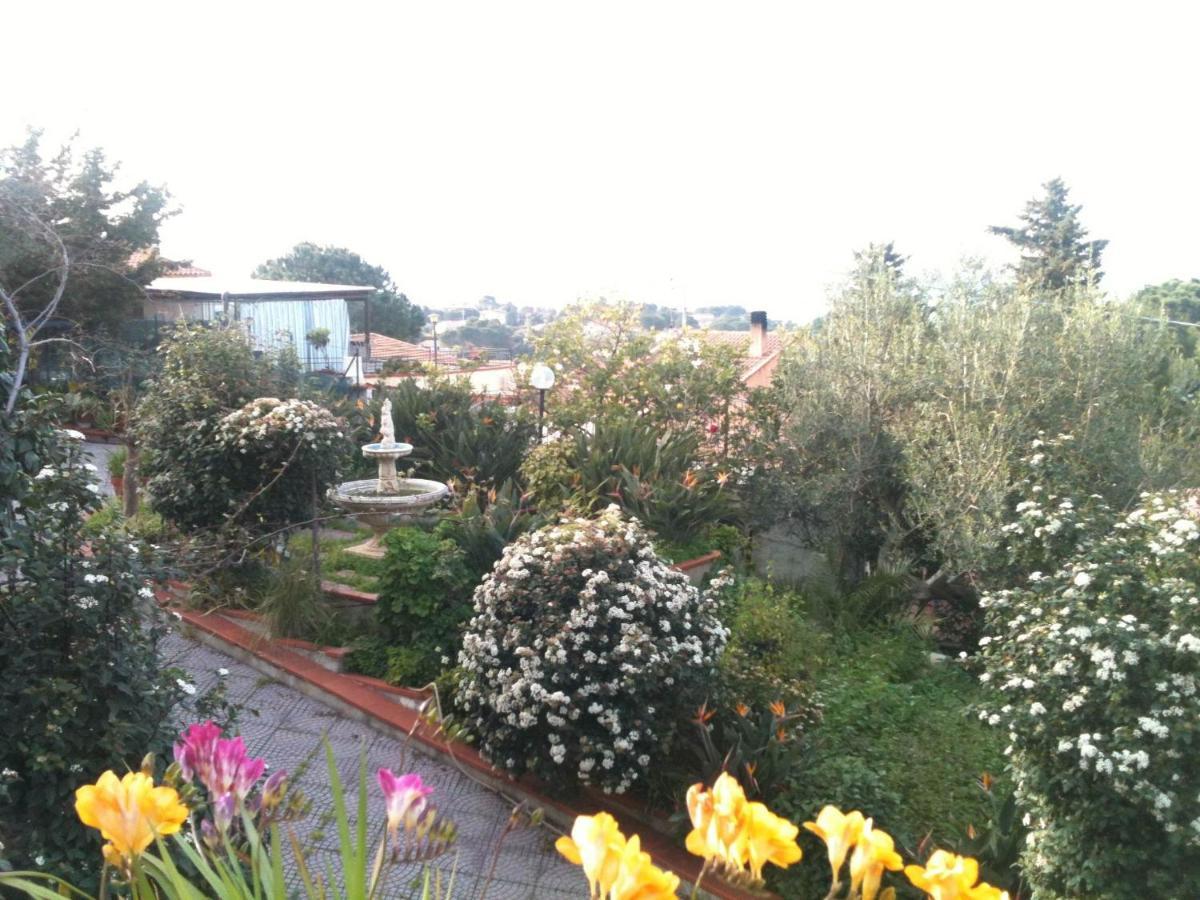 Stanza In Villa Con Giardino Vista Mare Cefalú Exterior foto